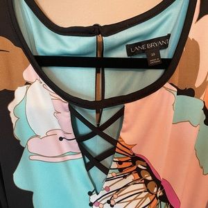 Beautiful floral and black sleeveless maxi dress for Spring